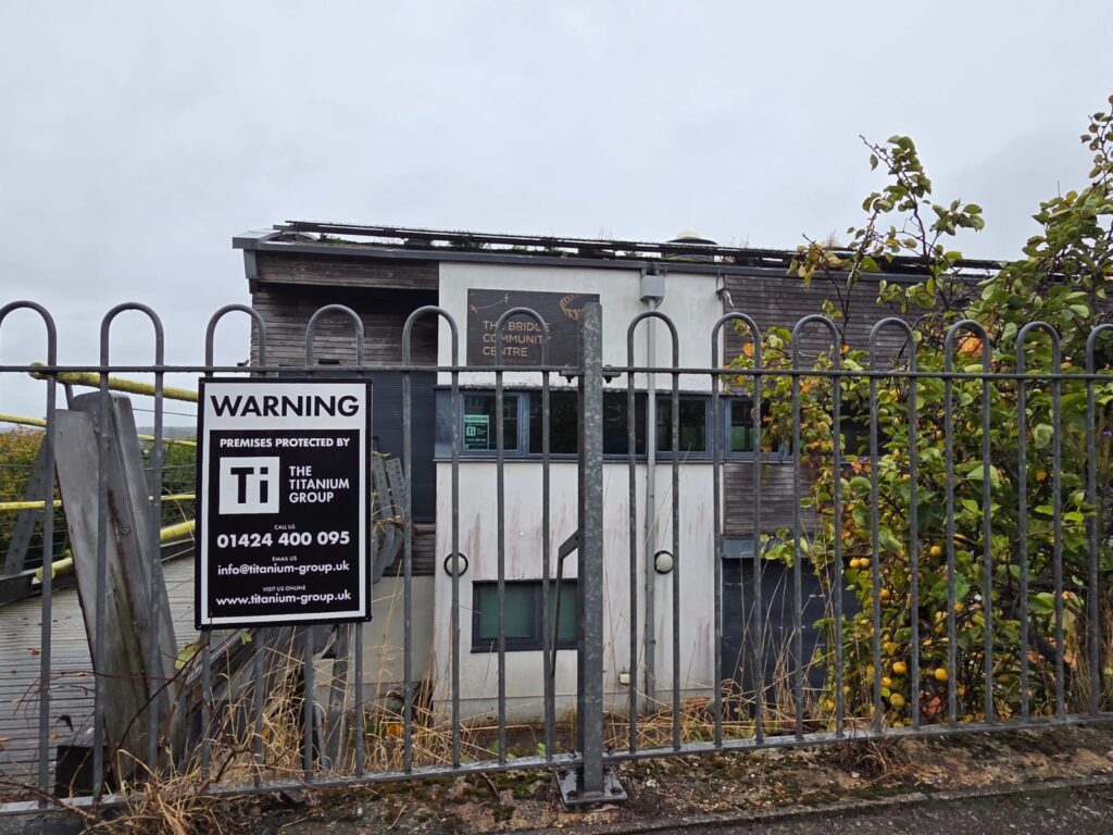 The current image has no alternative text. The file name is: NEWS_Bridge-Community-Centre.jpeg