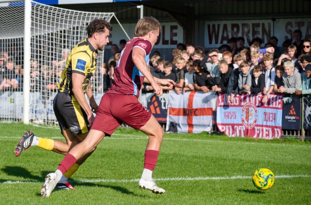 The current image has no alternative text. The file name is: SPORT-Freddie-Legg-v-Erith-Large.jpeg